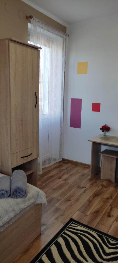 Hostel Roza ซูวาว์กี ภายนอก รูปภาพ